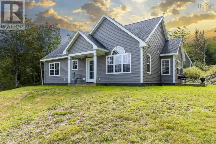 984 Youngs Mountain Road, Youngs Cove
