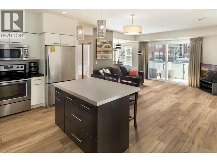 985 ACADEMY Way Unit# 208, Kelowna