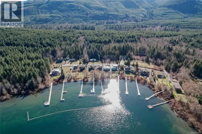 9854 Stin-Qua Rd, Honeymoon Bay