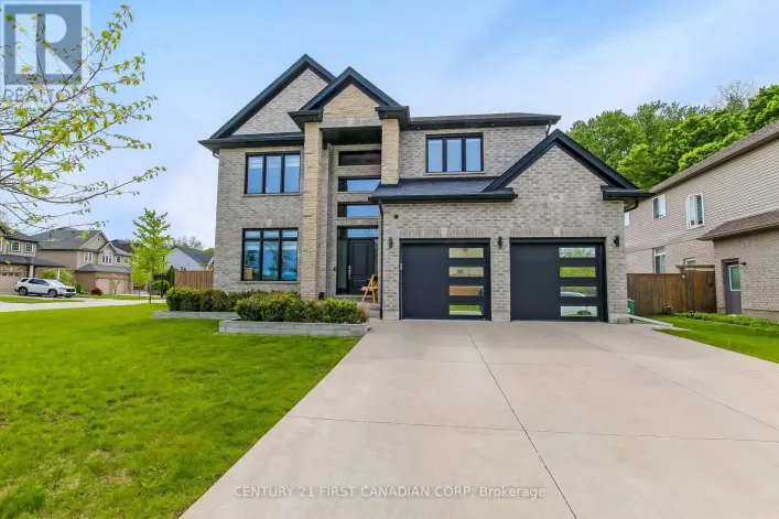 986 LOFT COURT, London North