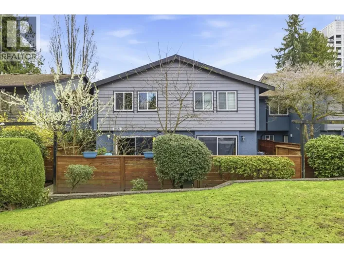 988 HOWIE AVENUE, Coquitlam