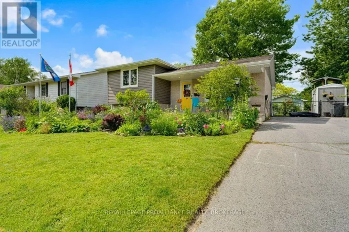 988 HUDSON DRIVE, Kingston