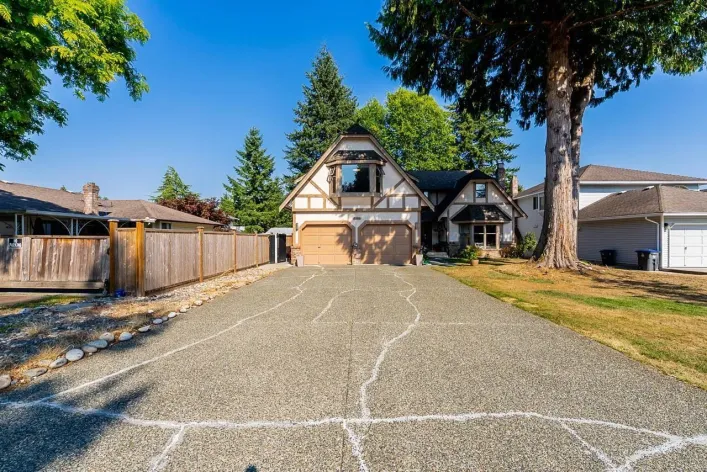 9884 158A STREET, Surrey