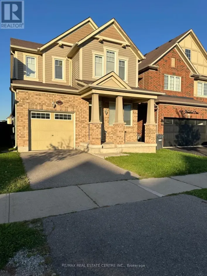 989 FARMSTEAD DRIVE, Milton