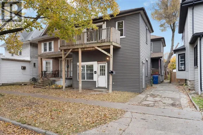 989 LINCOLN, Windsor