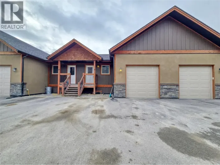 989 Swansea View Road Unit# 15, Windermere