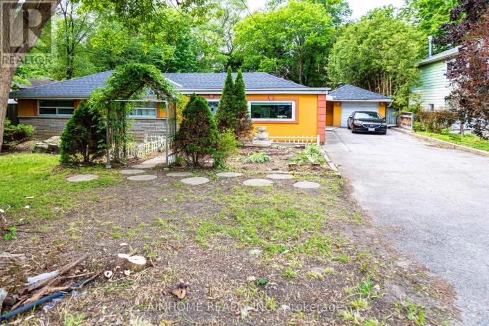 9890 BAYVIEW AVENUE, Richmond Hill
