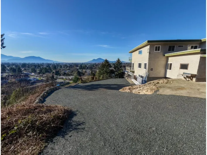 9890 QUARRY ROAD|Little Mountain, Chilliwack