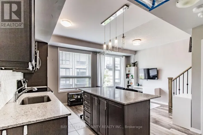 99 - 32 FIELDWAY ROAD, Toronto