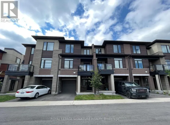 99 - 590 NORTH SERVICE ROAD E, Hamilton