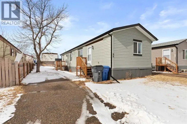 99 Anson Avenue SW, Medicine Hat