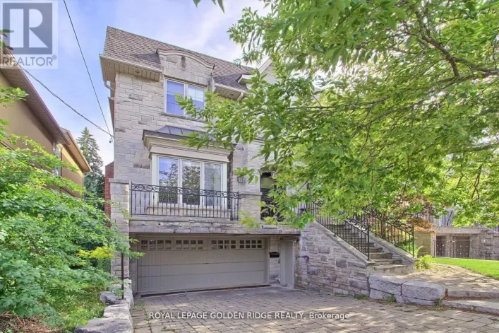 99 BANNOCKBURN AVENUE, Toronto