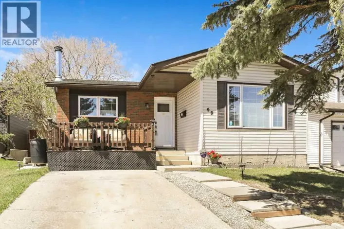 99 Beddington Crescent NE, Calgary
