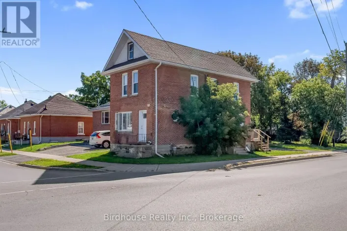 99 DURHAM STREET W, Kawartha Lakes