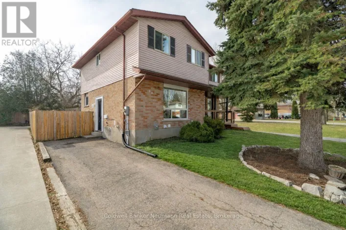 99 EMMA STREET, Guelph