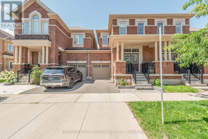 99 HUGUENOT ROAD, Oakville