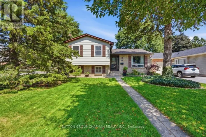 99 INVERARY CRESCENT, London North