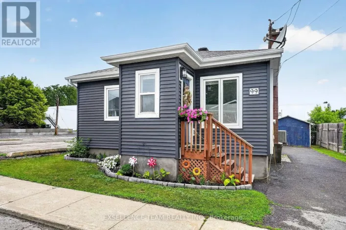 99 LOCHIEL STREET E, North Glengarry