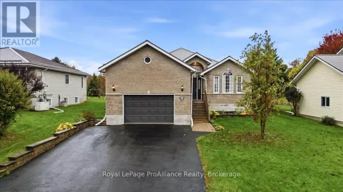 99 MCKENZIE STREET, Centre Hastings