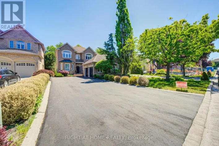 99 NAUGHTON DRIVE, Richmond Hill