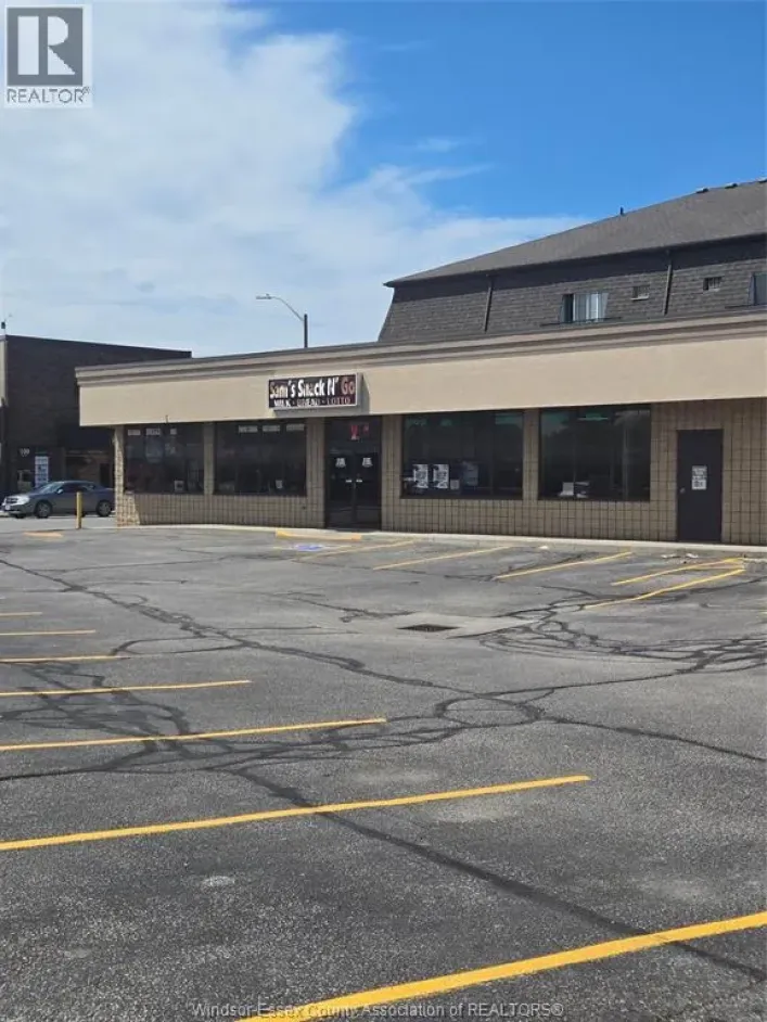 99 Talbot STREET East Unit# 1, Leamington