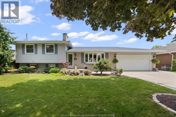 99 VICTORIA STREET South, Amherstburg