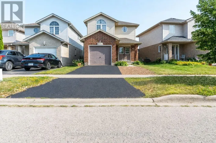 99 WINDFLOWER DRIVE, Kitchener