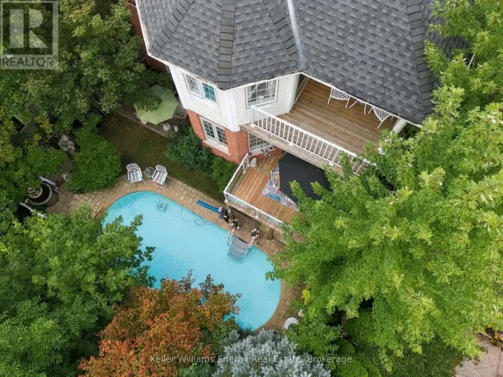 990 GLENBOURNE DRIVE, Oshawa