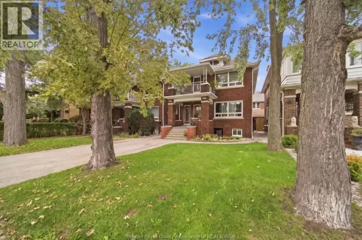 990 VICTORIA AVENUE Unit# 2, Windsor