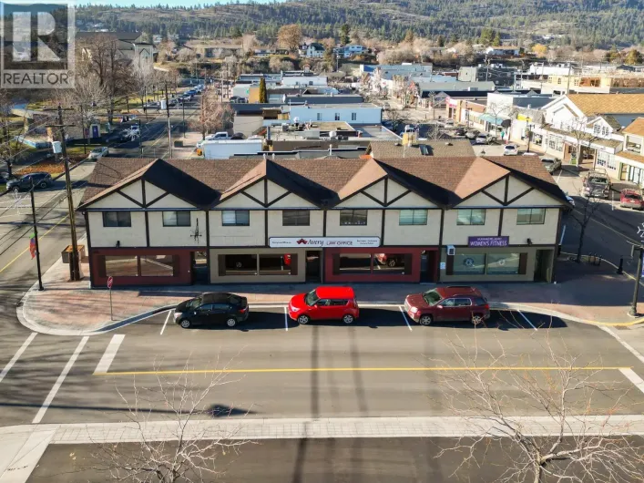 9901 Main Street, Summerland