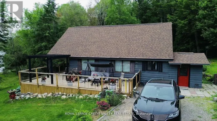 House for sale: 992 SOUTH BAPTISTE LAKE ROAD, Hastings Highlands