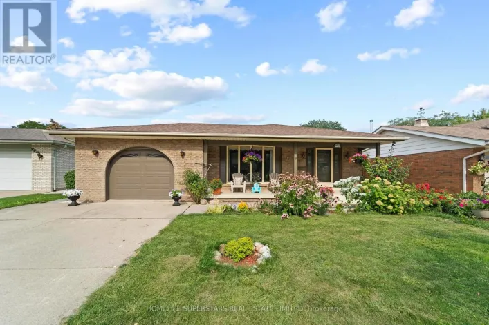 9925 HOLLY CRESCENT, Windsor