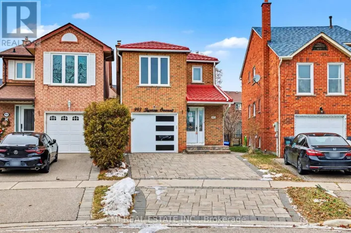 House for sale: 993 LUCERNE CRESCENT, Mississauga