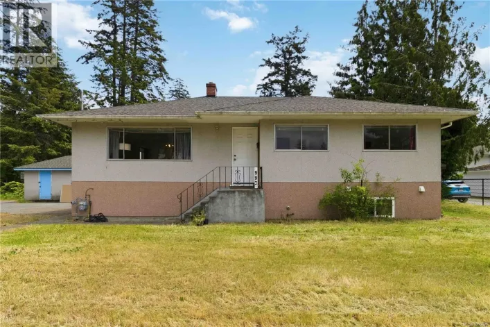 993 McCallum Rd, Langford