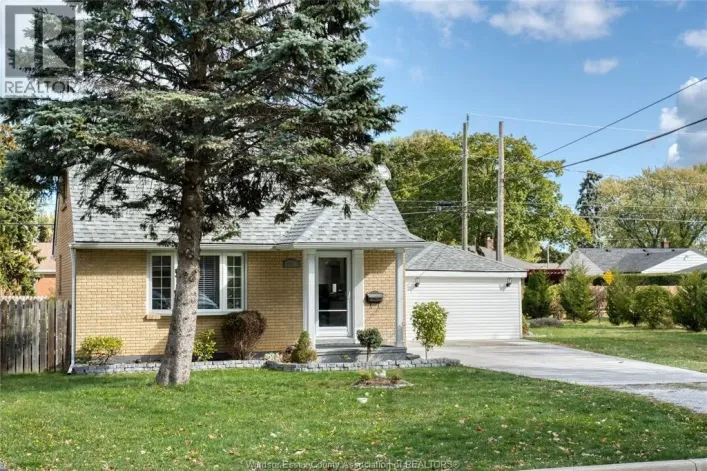 994 EDWARD AVENUE, Windsor