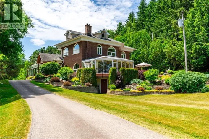 994030 MONO ADJALA Townline, Mono