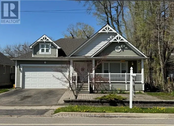 996 BEACH BOULEVARD, Hamilton