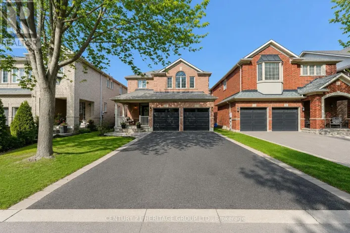 996 OAKTREE CRESCENT, Newmarket