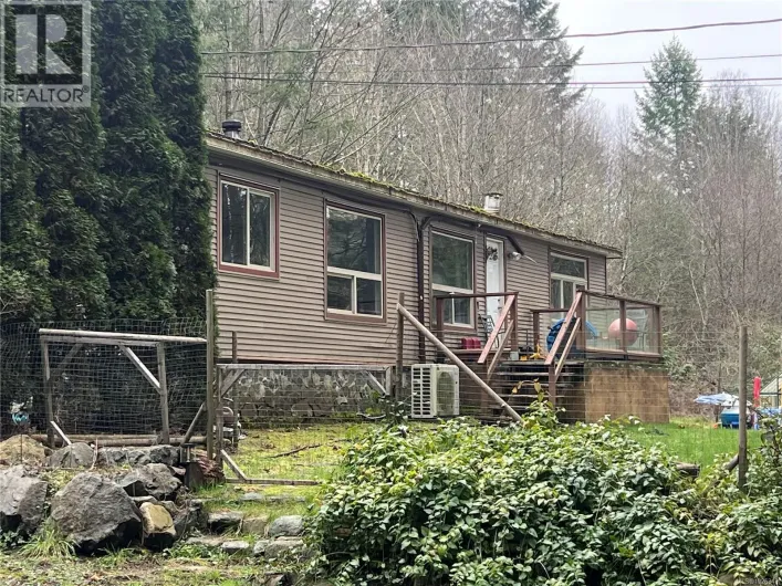 997 Cedar Rd, Nanaimo