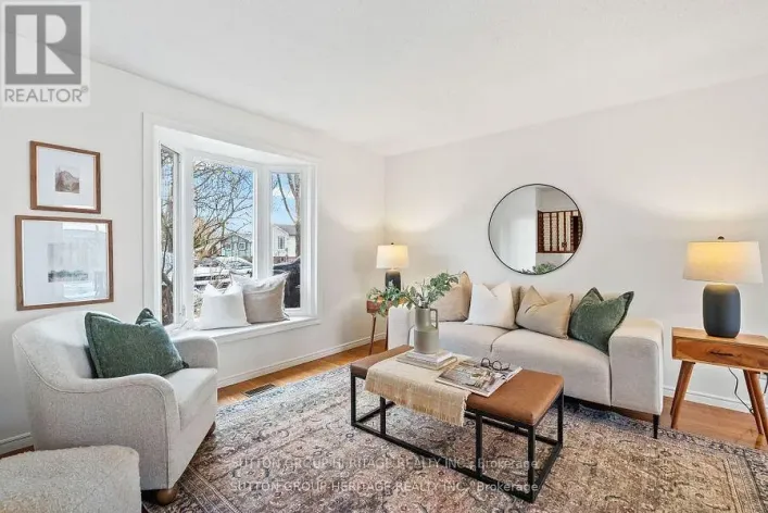 998 CARDINAL COURT, Oshawa