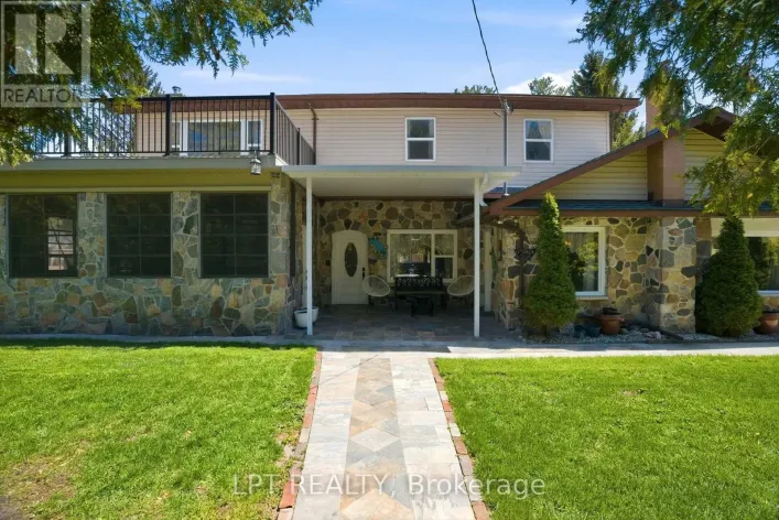 9996 HURON STREET, Lambton Shores