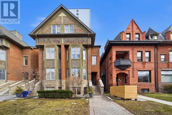 99A WALMER ROAD, Toronto