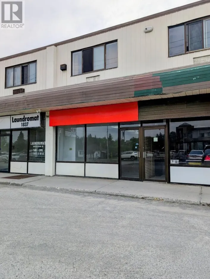 9A - 1837 LANSDOWNE STREET W, Peterborough