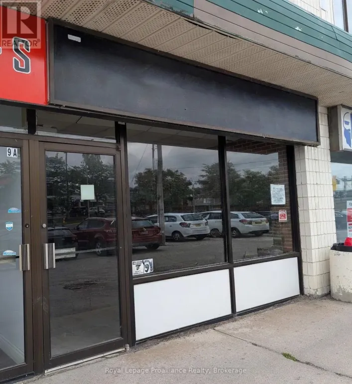 9B - 1837 LANSDOWNE STREET W, Peterborough