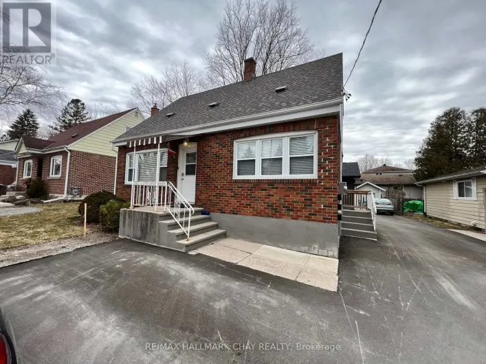 A - 10 BOWMAN AVENUE, Barrie