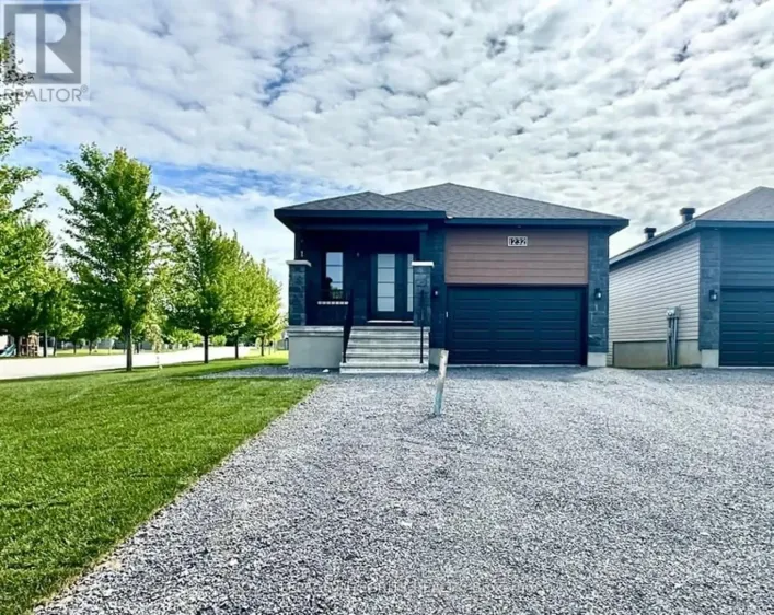 A - 1232 MONTBLANC CRESCENT, Russell