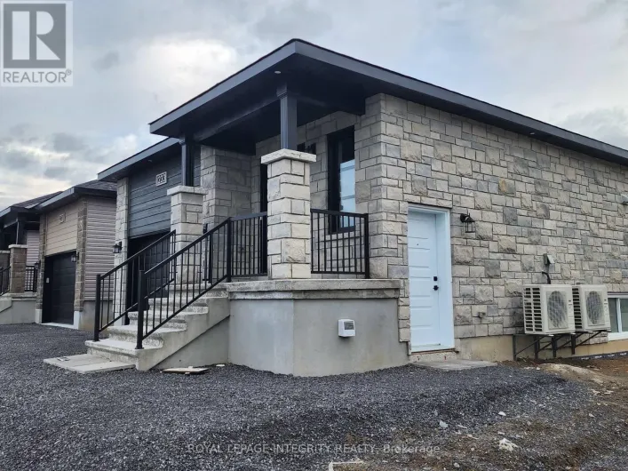 A - 1233 MONTBLANC CRESCENT, Russell