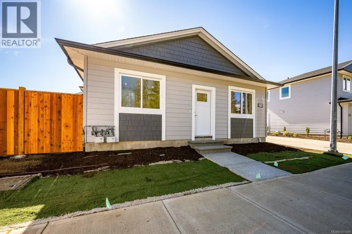 A 2319 McDonald Rd, Comox