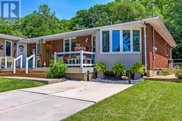 A - 263 FRANCES STREET, Central Elgin