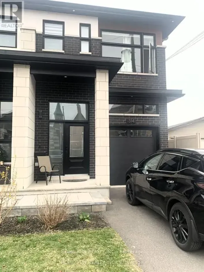 Row / Townhouse for rent: A - 314 CYR AVENUE, Ottawa